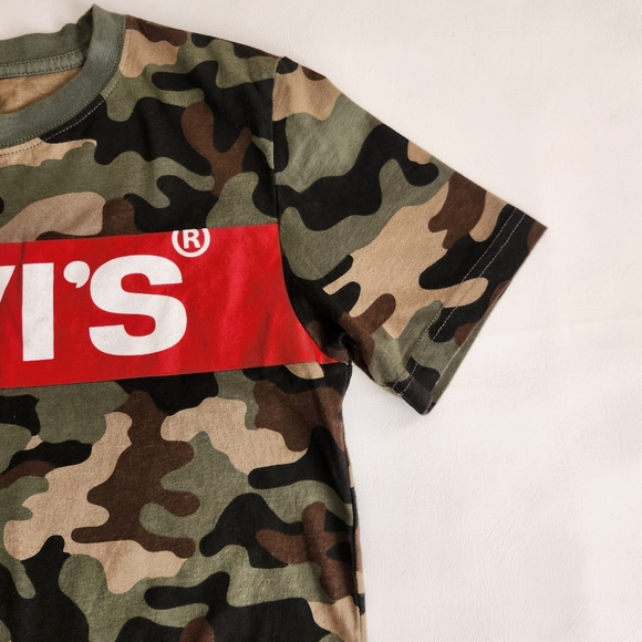 Levi's Camouflage print Shortsleeve T-shirt - Picture 3 of 8